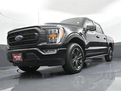 Certified 2022 Ford F150 XLT w/ Equipment Group 302A High AWD/4WD image 28