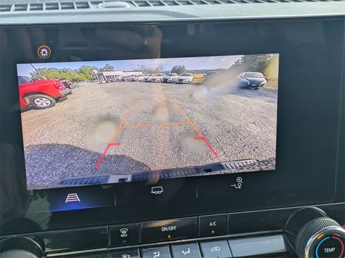 Used 2023 Chevrolet Colorado W/T image 20