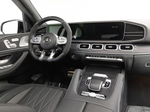 Used 2023 Mercedes-Benz GLS 63 AMG 4MATIC image 12