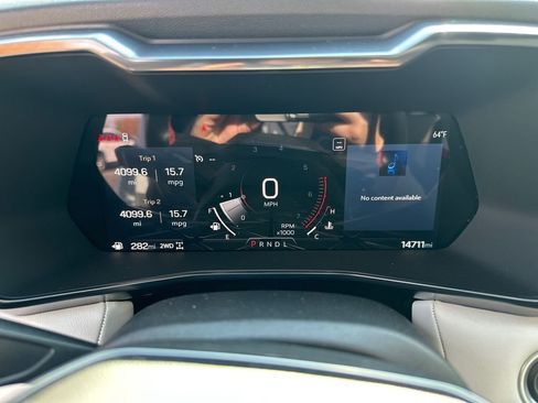 Used 2024 GMC Canyon AT4X image 23