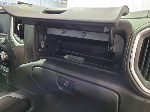 Used 2022 GMC Sierra 2500 AT4 image 64