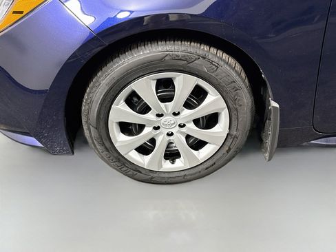 Used 2026 Toyota Corolla LE FWD image 37