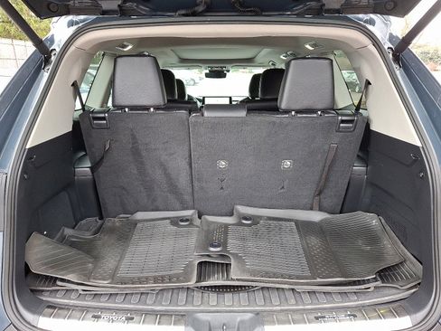 Used 2024 Toyota Grand Highlander Platinum image 29