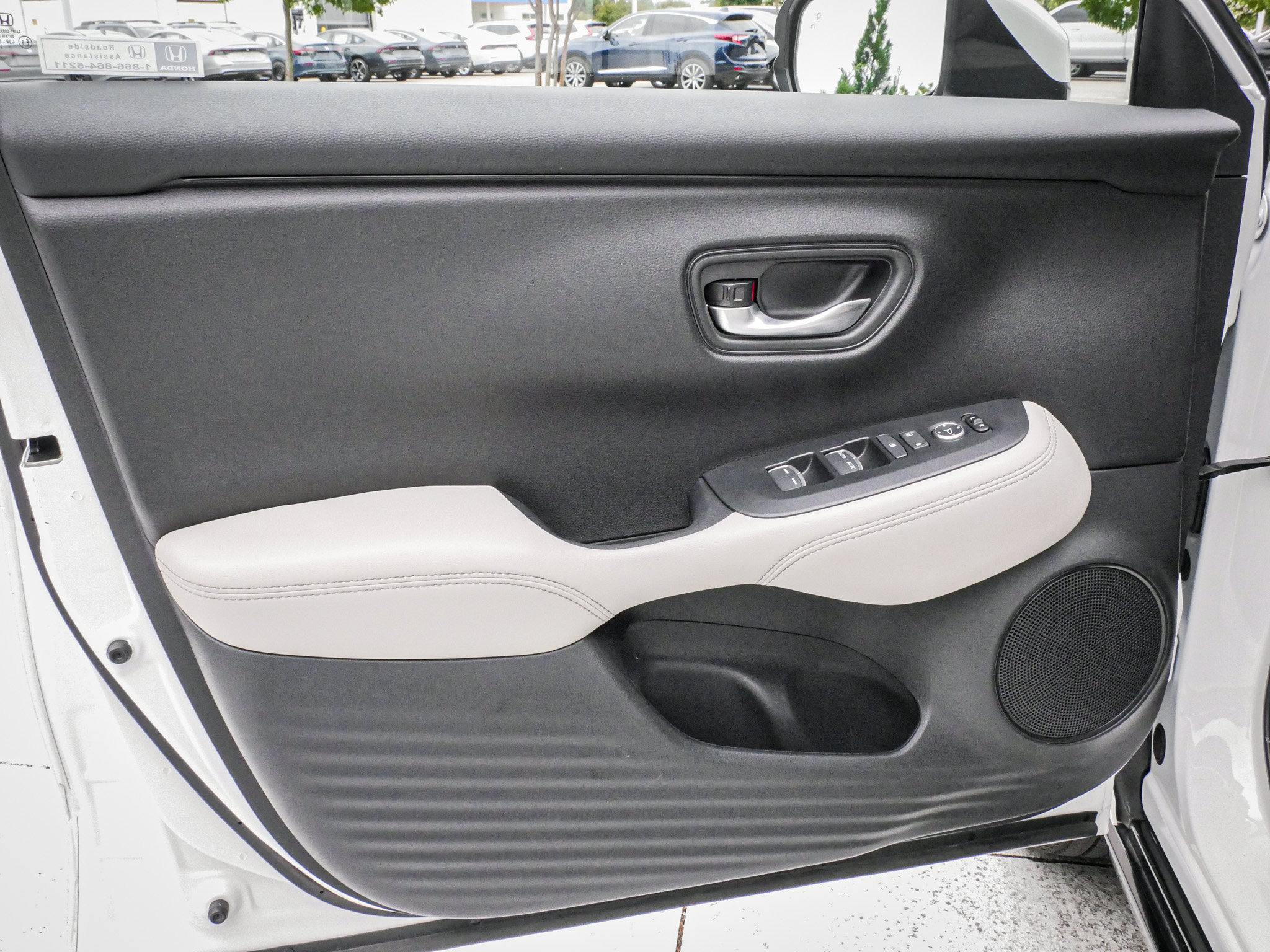 Certified 2026 Honda HR-V EX-L image 13