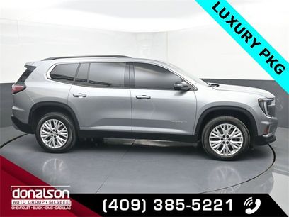 Used 2024 GMC Acadia Elevation w/ Luxury Package