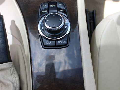 Used 2010 BMW 328i xDrive 328i xDrive Coupe - SULEV image 24