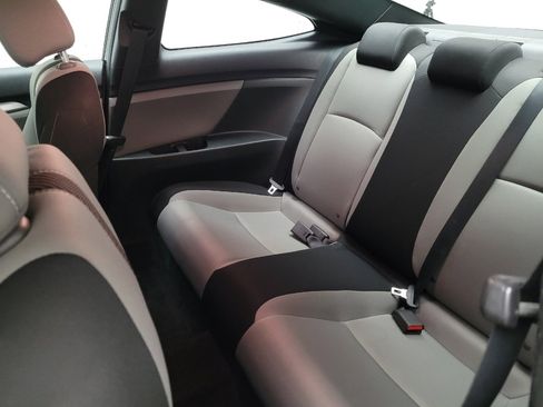 Used 2018 Honda Civic EX-T image 18