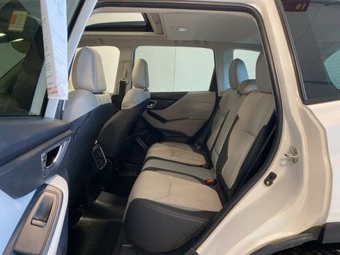 Certified 2023 Subaru Forester Premium image 12