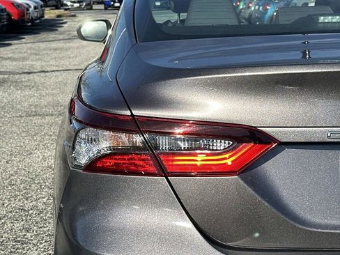 Used 2022 Toyota Camry LE image 8