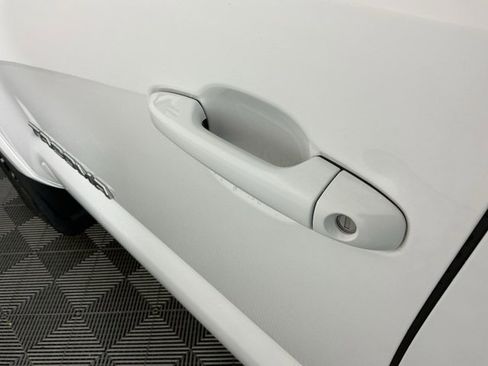 Used 2020 Toyota Tacoma TRD Sport image 10