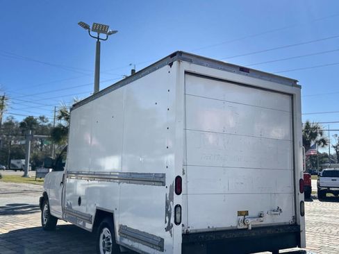 Used 2012 GMC Savana 3500 image 11