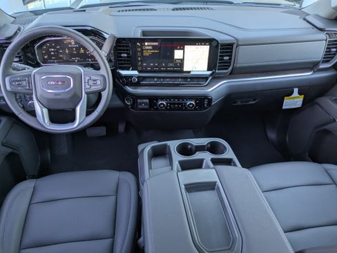 New 2026 GMC Sierra 2500 SLT image 17