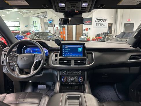 Used 2023 Chevrolet Tahoe RST w/ Luxury Package AWD/4WD image 15