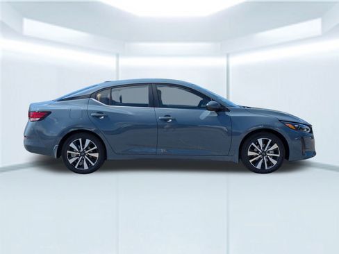 New 2025 Nissan Sentra SV w/ SV Premium Package image 7