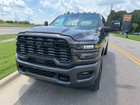 New 2026 RAM 2500 Big Horn AWD/4WD image 19