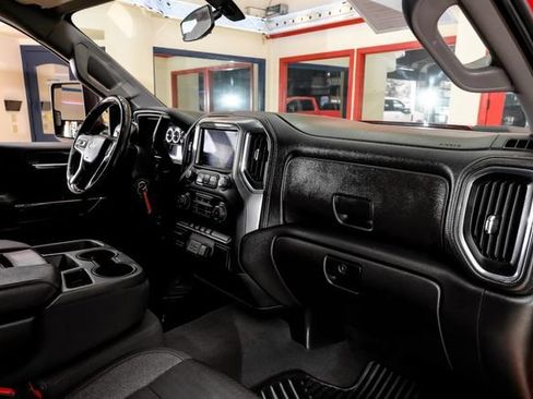 Used 2023 Chevrolet Silverado 2500 LT w/ Z71 Off-Road Package AWD/4WD image 13