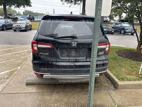 Used 2019 Honda Pilot Elite image 6