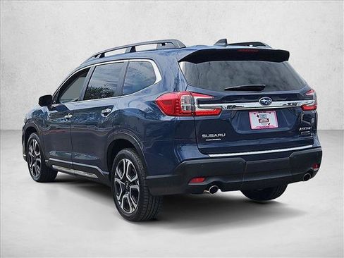 Used 2023 Subaru Ascent Touring AWD/4WD image 9