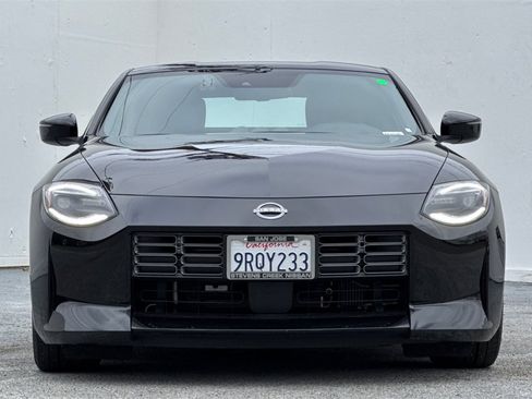 Used 2024 Nissan Z Sport w/ Floor Mat Package image 9