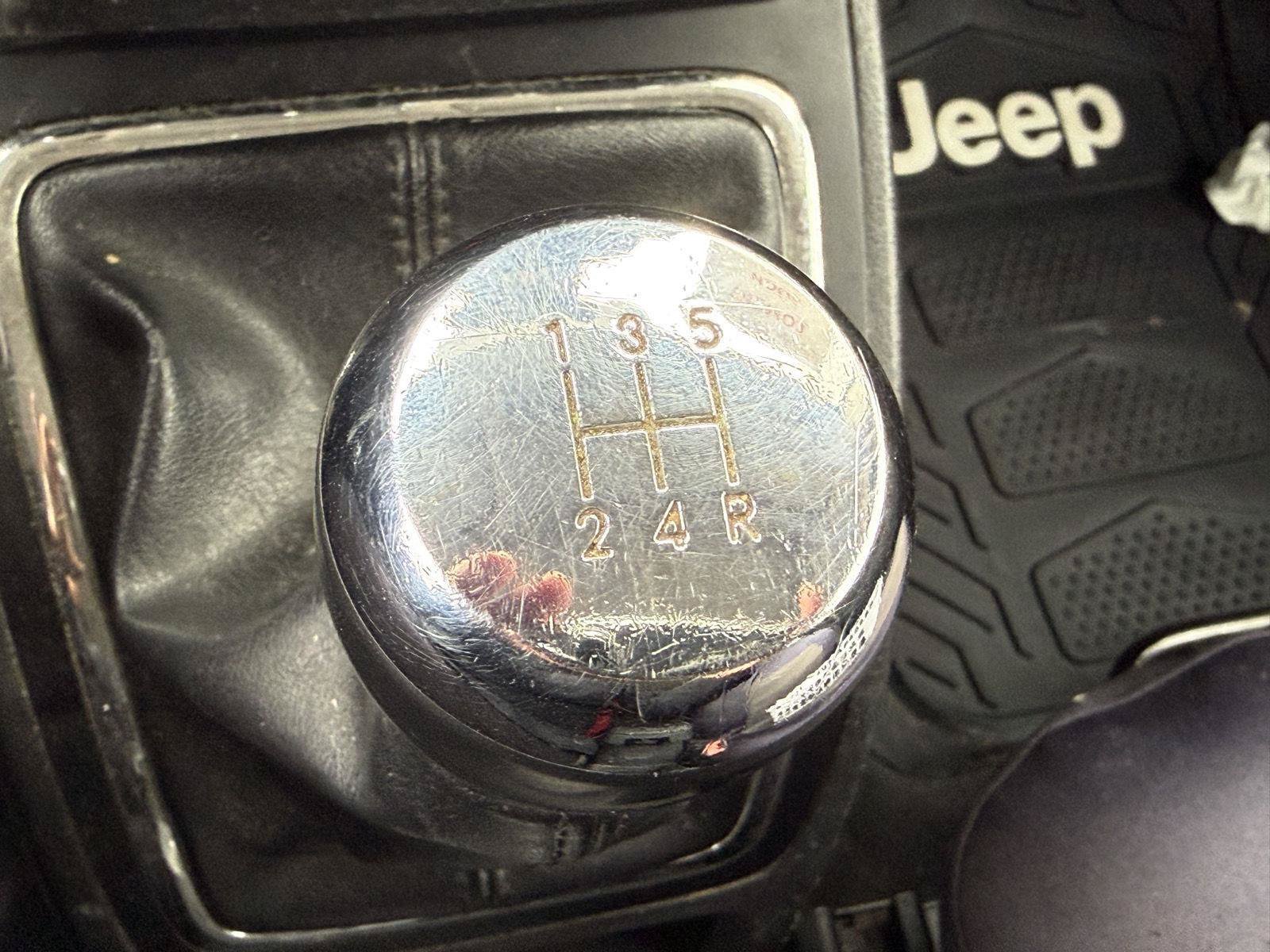 Used 2010 Jeep Patriot Sport FWD image 14