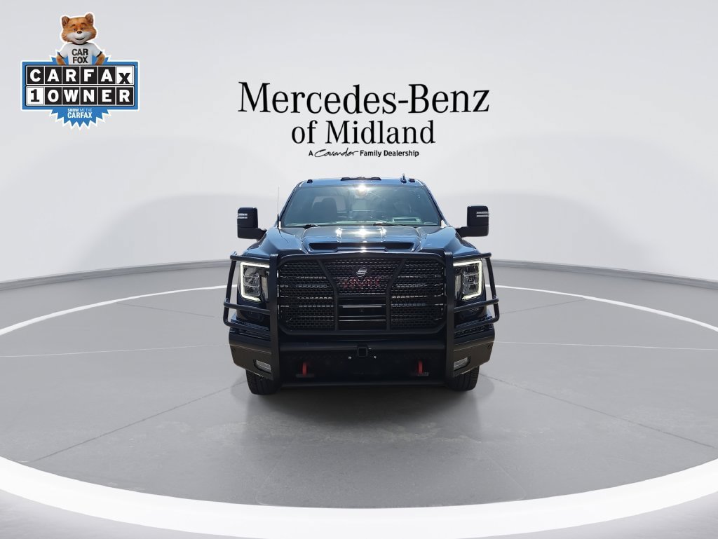 Used 2022 GMC Sierra 2500 AT4 w/ AT4 Premium Plus Package AWD/4WD image 3