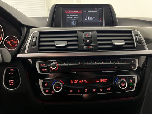 Used 2018 BMW 320i xDrive Sedan image 27