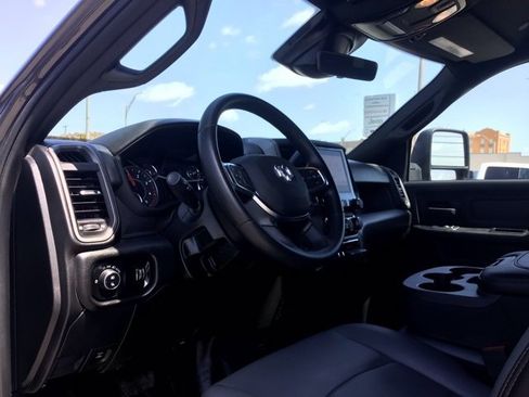 New 2025 RAM 2500 Tradesman w/ Chrome Appearance Group image 9