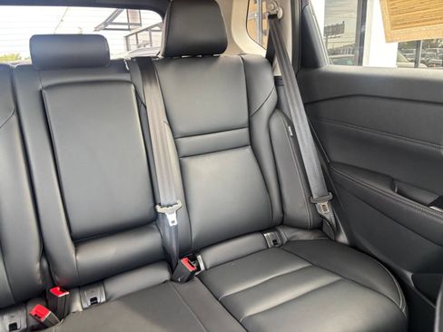 Used 2026 Nissan Rogue SL FWD image 39