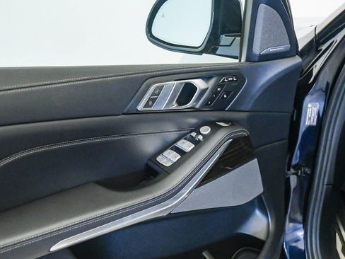 Used 2020 BMW X7 xDrive40i w/ M Sport Package image 27