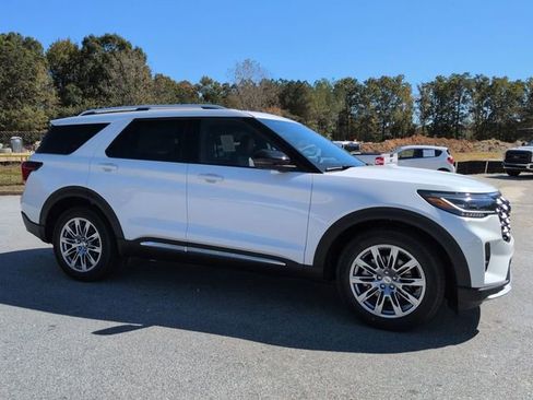 New 2026 Ford Explorer Platinum image 2