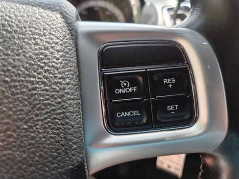Used 2020 Dodge Grand Caravan GT FWD image 26