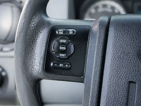 Used 2015 Ford F250 XL w/ Camper Package image 20