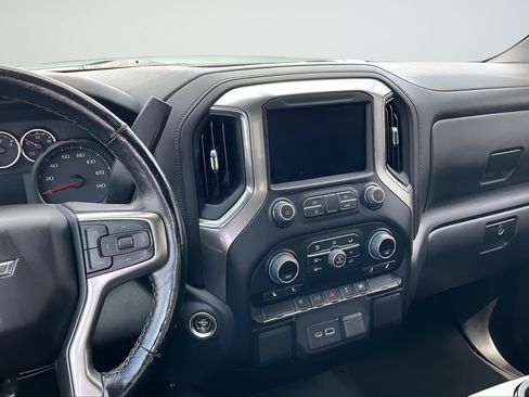Used 2022 Chevrolet Silverado 1500 RST RWD image 9