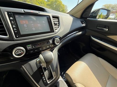 Used 2016 Honda CR-V EX-L image 16