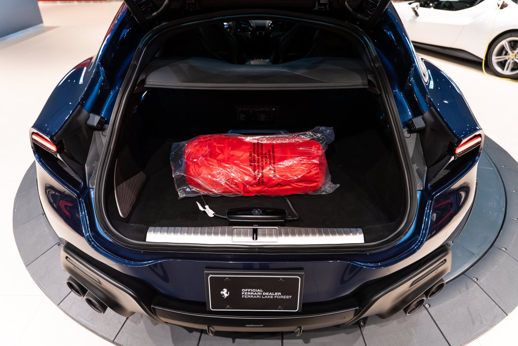 Used 2026 Ferrari Purosangue AWD/4WD image 23