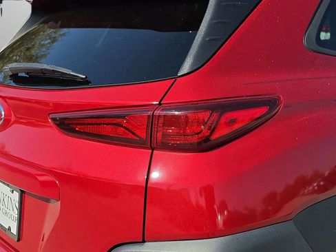 Used 2021 Hyundai Kona SEL w/ Cargo Package image 15