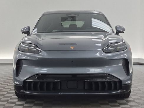 New 2026 Porsche Cayenne Electric AWD/4WD image 7
