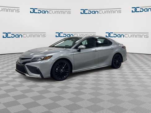 Used 2024 Toyota Camry XSE image 4