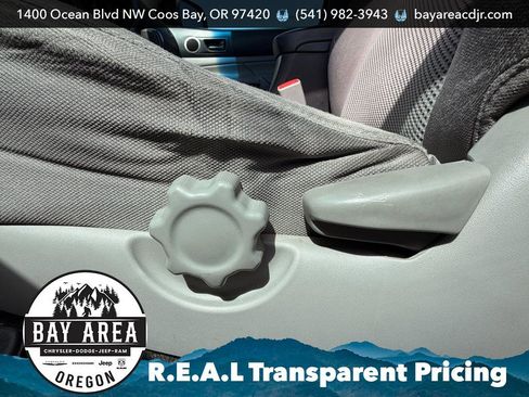 Used 2015 Toyota Tacoma 4x4 Double Cab w/ TRD Off-Road Package image 13