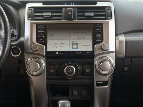 Used 2023 Toyota 4Runner SR5 Premium w/ Moonroof Package RWD image 17
