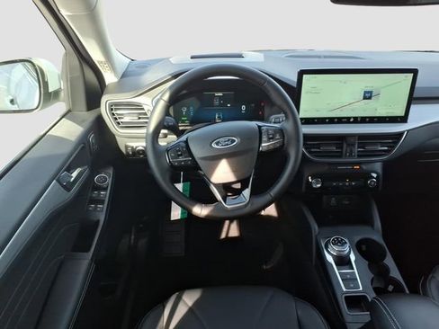 New 2026 Ford Escape SE w/ PHEV Premium Package image 12