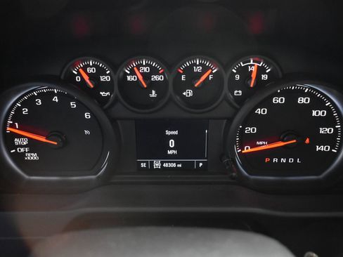 Used 2022 Chevrolet Silverado 1500 Custom image 32