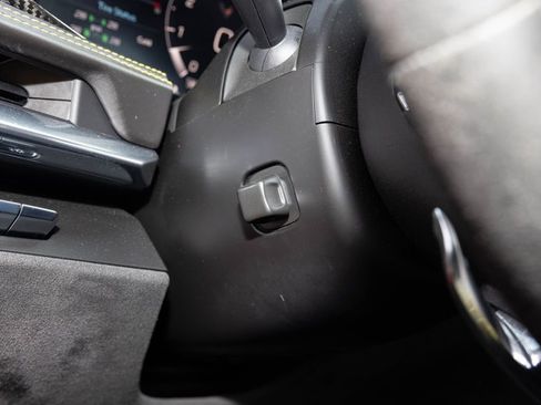 Used 2020 Chevrolet Corvette Stingray Premium Cpe w/ 3LT Preferred Equipment Group image 41