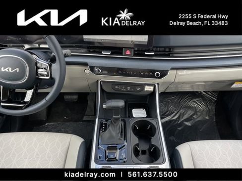 New 2026 Kia Carnival SX FWD image 15