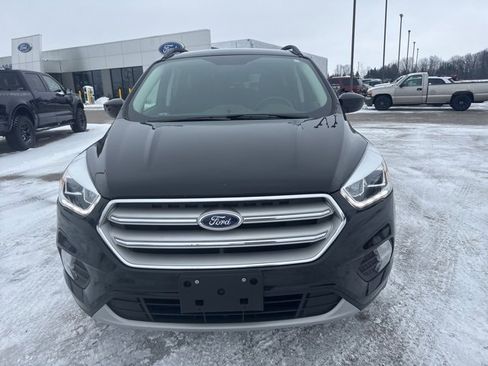 Used 2018 Ford Escape SEL image 2