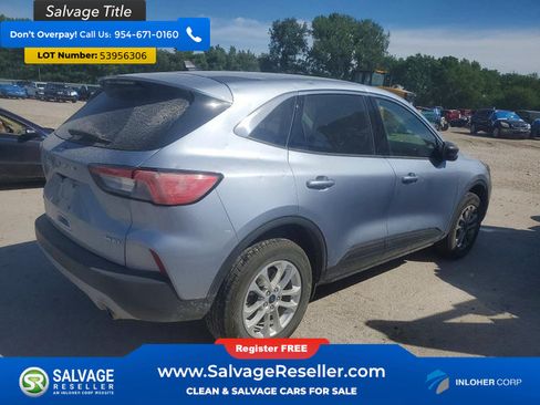 Used 2022 Ford Escape SE w/ Cold Weather Package AWD/4WD image 4