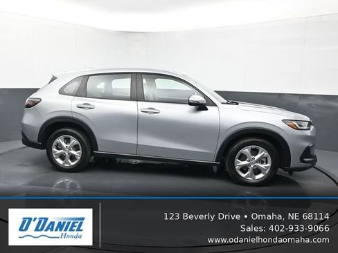 Used 2024 Honda HR-V LX image 7