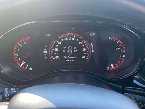 Used 2021 Dodge Durango SXT image 26