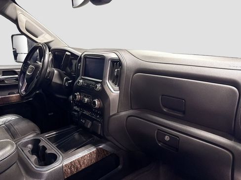 Used 2023 GMC Sierra 2500 Denali image 30