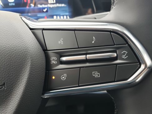 New 2026 Chevrolet Equinox LT w/ Convenience Package II image 17